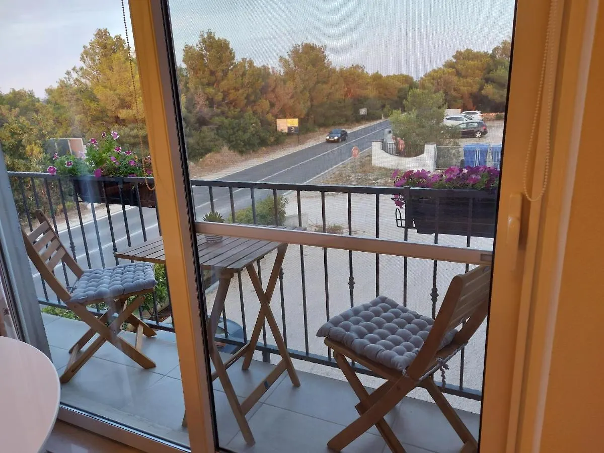 Apartment Apartman Sime Pakostane Croatia